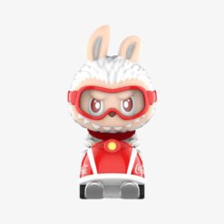 Figurine Labubu Coca-Cola – Collector et adorable, représentant un personnage mignon sur une trottinette rouge.