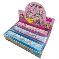 Règle Labubu – Précise, Originale et Collector dans un affichage coloré avec illustrations ludiques.