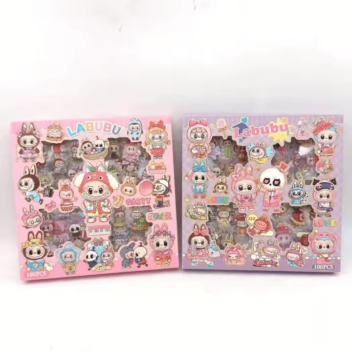 Stickers Labubu mignion et adorable dans des planches colorées avec des illustrations amusantes et charmantes.