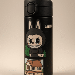 Thermos Labubu – L’Allié Mignon de Vos Journées ! avec un design mignon et pratique pour les boissons.