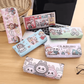 Trousse Labubu – Mignonne et pratique pour école, bureau ou voyage avec motifs variés.